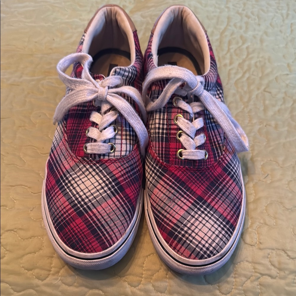 Plaid men’s  Shoes with Pink and Black Accents